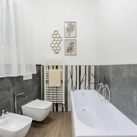 Lavinia, 3 Bedrooms With Terrace 公寓